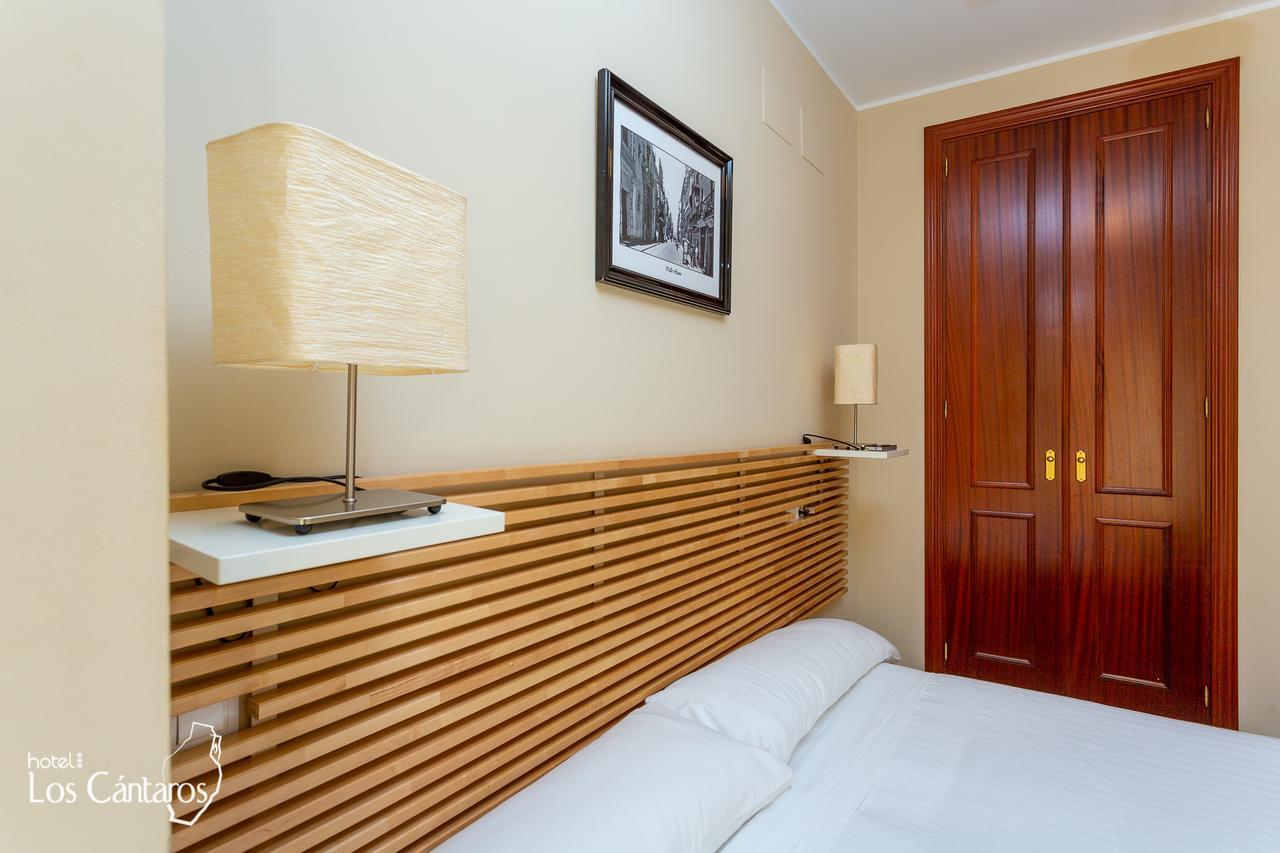 Apartamentos Los Cantaros エル・プエルト・デ・サンタ・マリア エクステリア 写真
